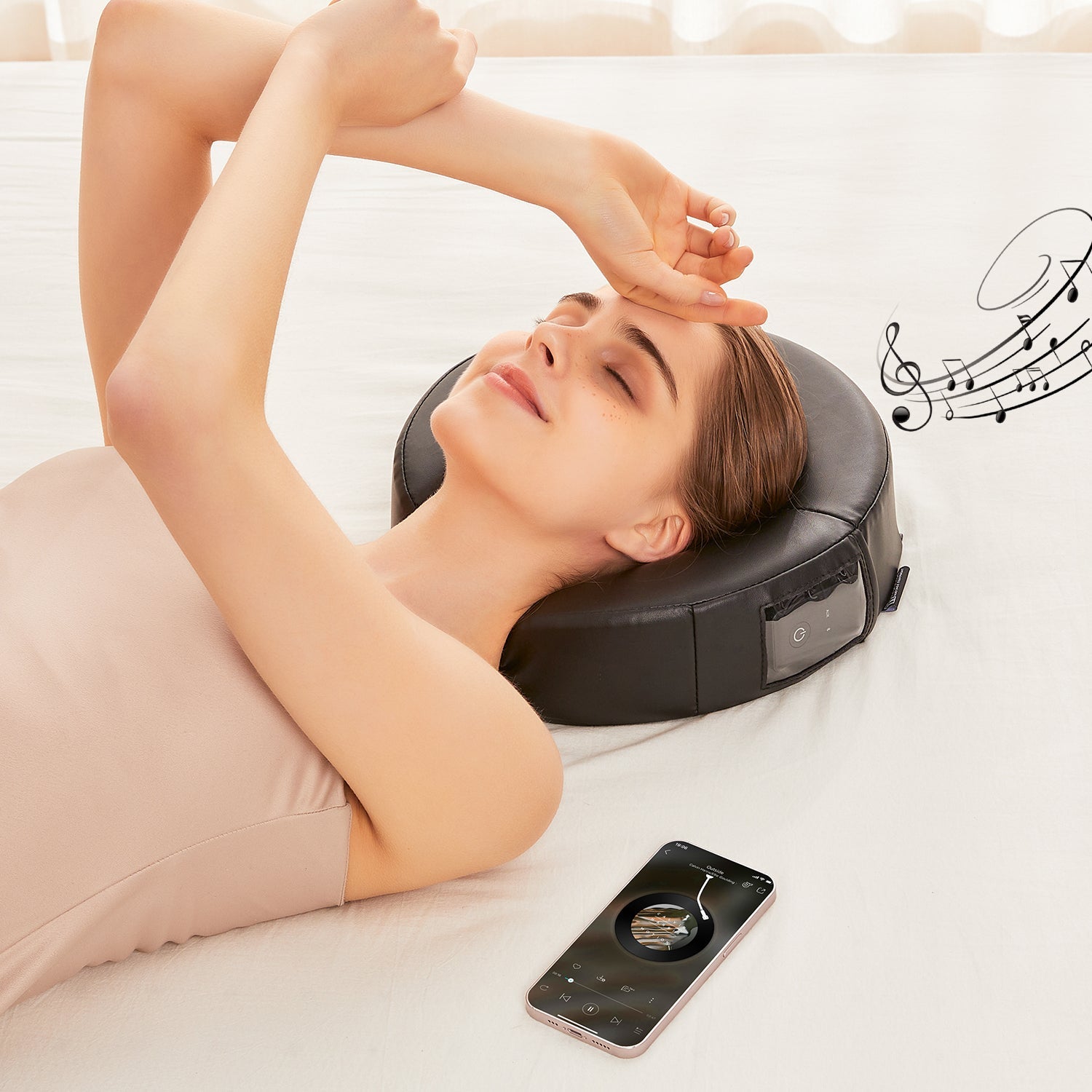 MusicMaster™ Crescent Round High Fidelity Sound Face Cushion- Bluetooth Music Headrest-Black